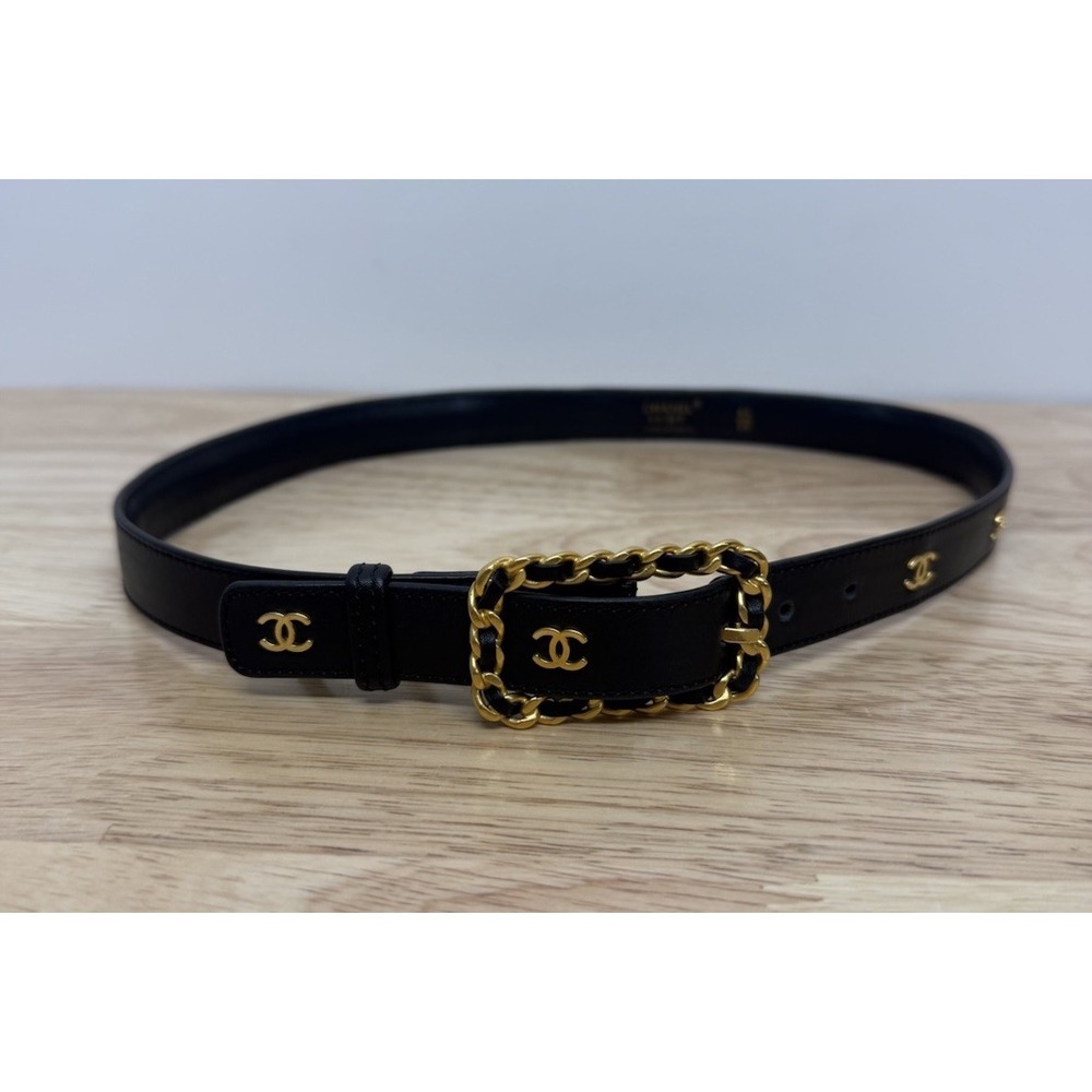 Authentic CHANEL Vintage 1996 Belt Leather Coco Mark/Black Belt Sz 65/26 CC Logo - Picture 2 of 16